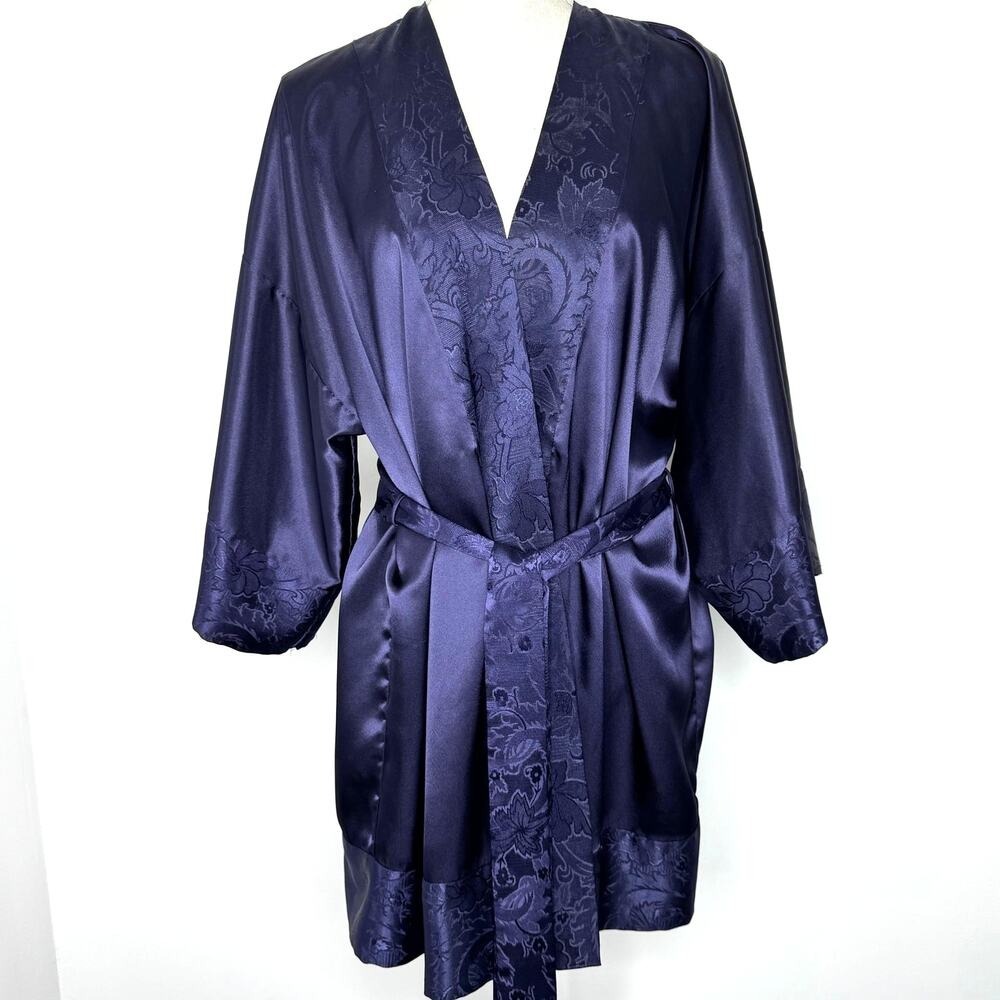 Vintage Victoria's Secret Gold‎ Label short purple robe